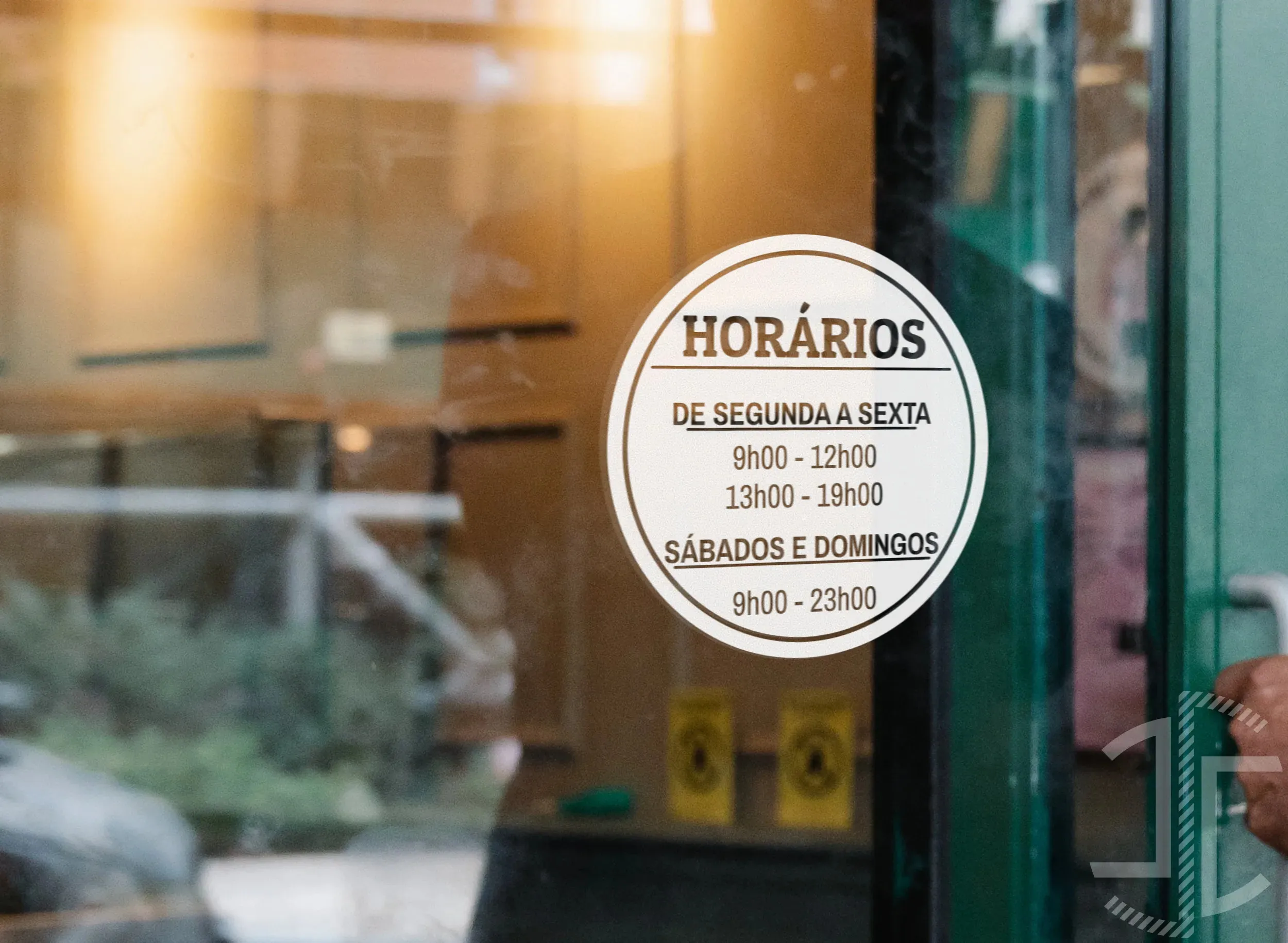 Horário de Loja V7 - Autocolante em Vinil