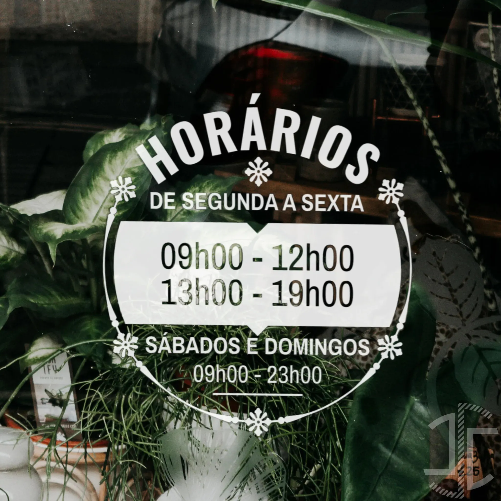 Horário de Loja V9 - Autocolante em Vinil
