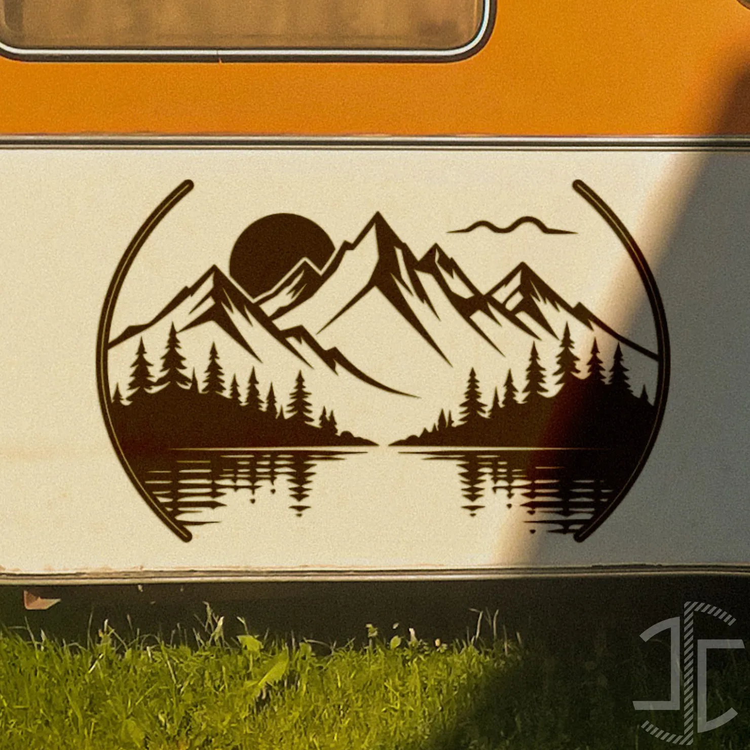 As Montanhas e o Lago - Autocolante em Vinil