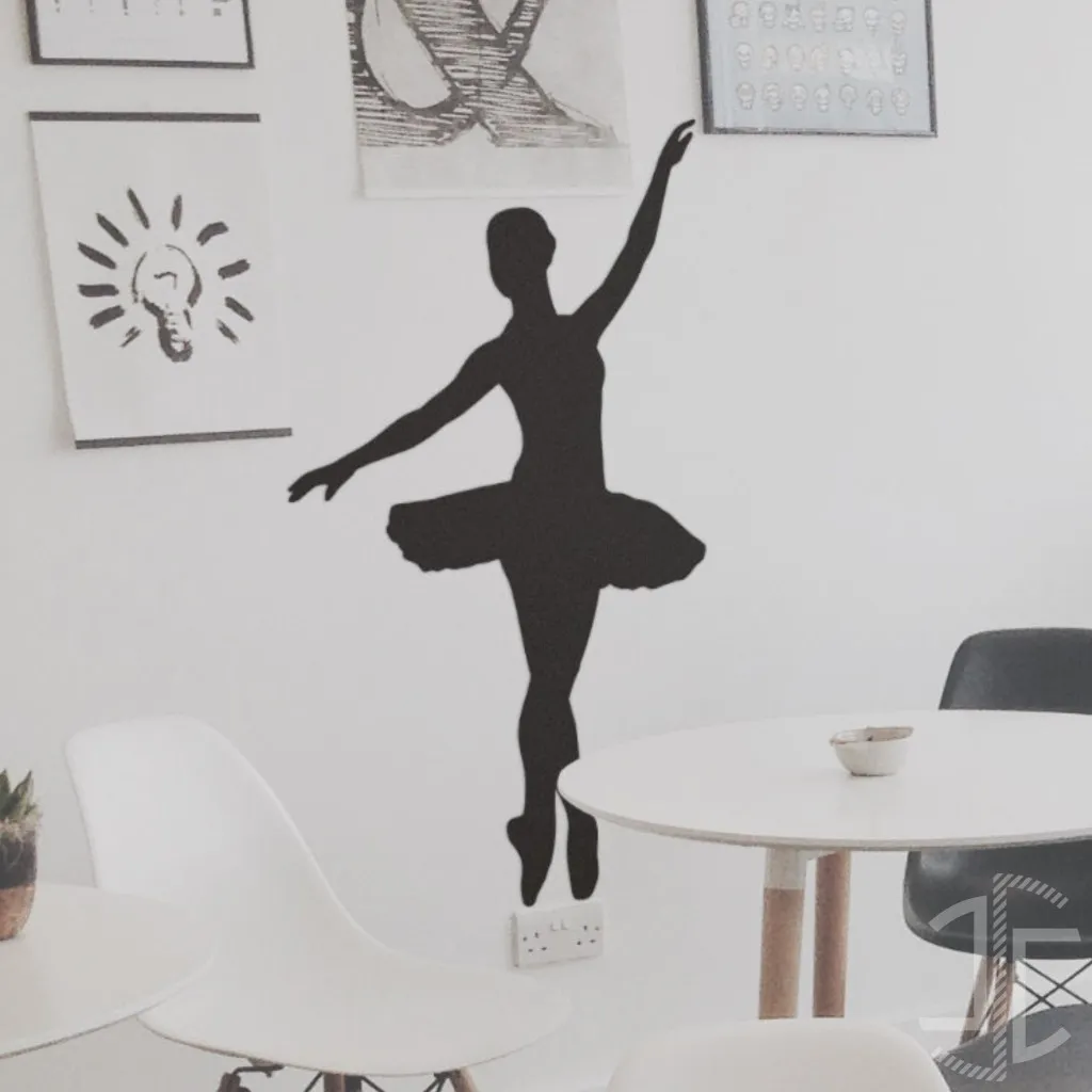 Bailarina - V2 - Autocolante em Vinil