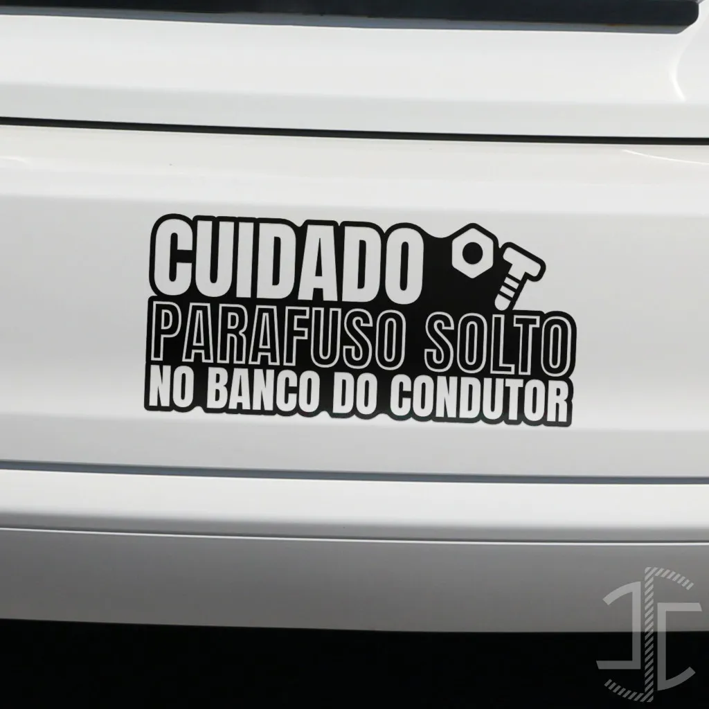 Cuidado, Parafuso solto no banco do condutor - Tipografia - Autocolante em Vinil