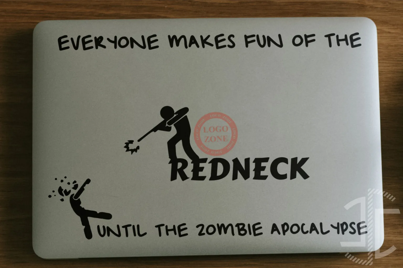 Everyone makes fun of the redneck until the zombie apocalypse - Imagem 2
