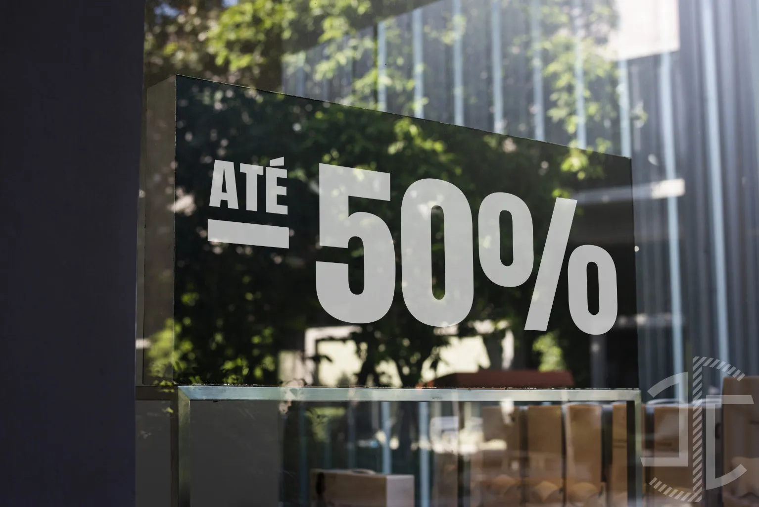Saldos ou Descontos - Até - XX% - Personalizável em percentagem - Imagem 2